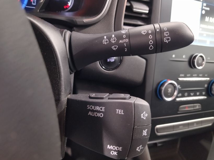 RENAULT MEGANE IV BERLINE BUSINESS 2019 - Photo n°13