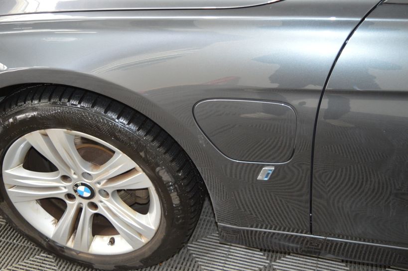 BMW SERIE 3 F30 LCI2 2017 - Photo n°10