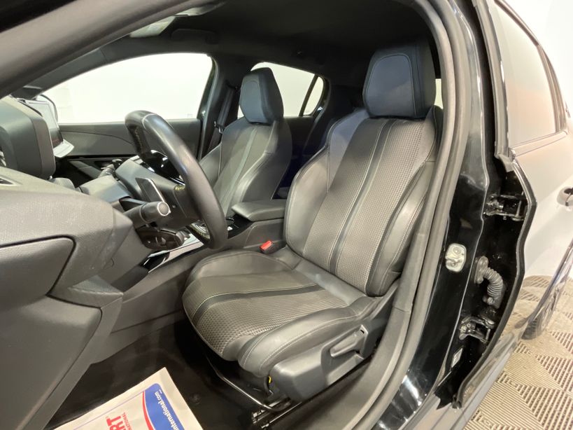 PEUGEOT 208 2023 - Photo n°9