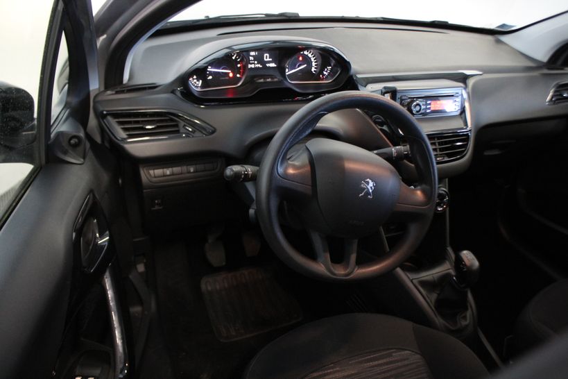 PEUGEOT 208 AFFAIRE 2017 - Photo n°10