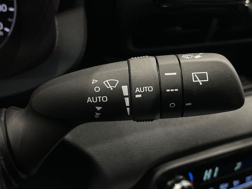 TOYOTA YARIS HYBRIDE 2025 - Photo n°29
