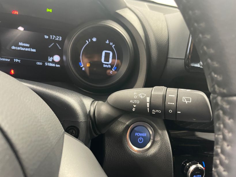 TOYOTA YARIS CROSS HYBRIDE 2023 - Photo n°15