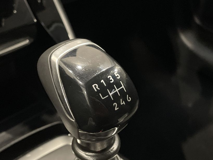 PEUGEOT 208 2024 - Photo n°19