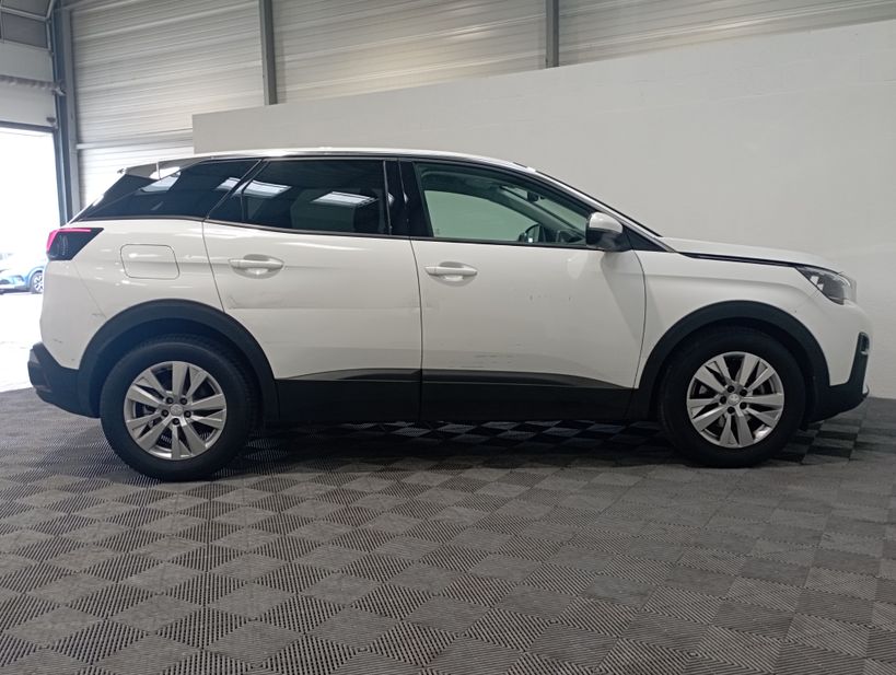 PEUGEOT 3008 BUSINESS 2019 - Photo n°9