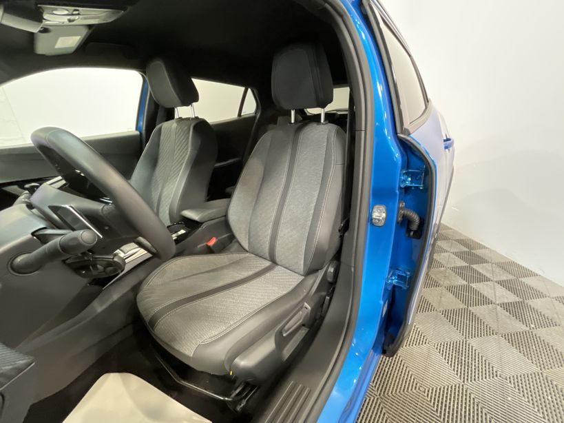 PEUGEOT 2008 2023 - Photo n°9