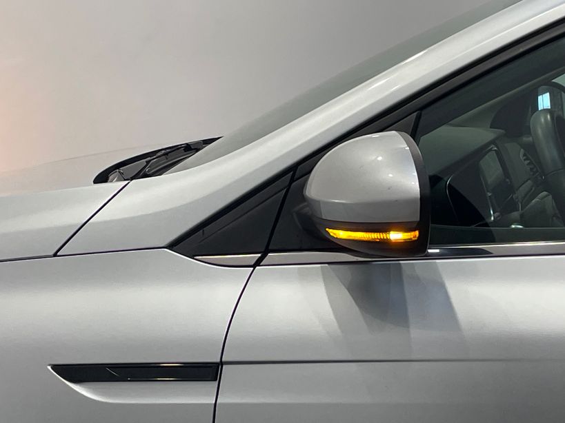 RENAULT MEGANE IV BERLINE 2021 - Photo n°45