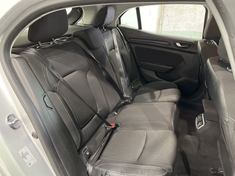 RENAULT MEGANE IV BERLINE BUSINESS 2017 - Photo n°45