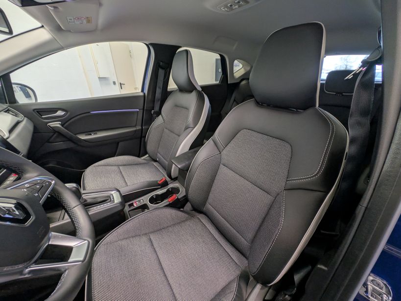 RENAULT CAPTUR 2022 - Photo n°11