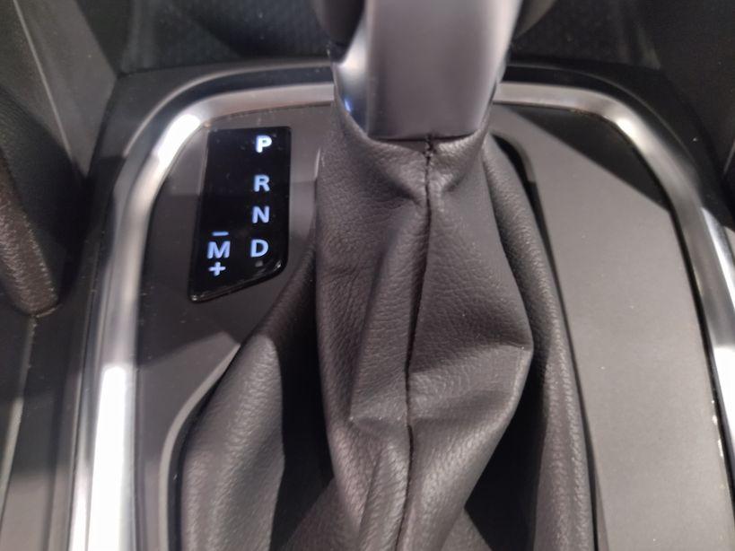 RENAULT MEGANE IV ESTATE 2021 - Photo n°18