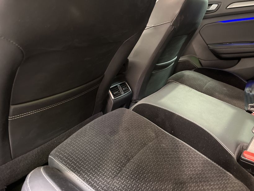RENAULT MEGANE IV BERLINE BUSINESS 2021 - Photo n°37