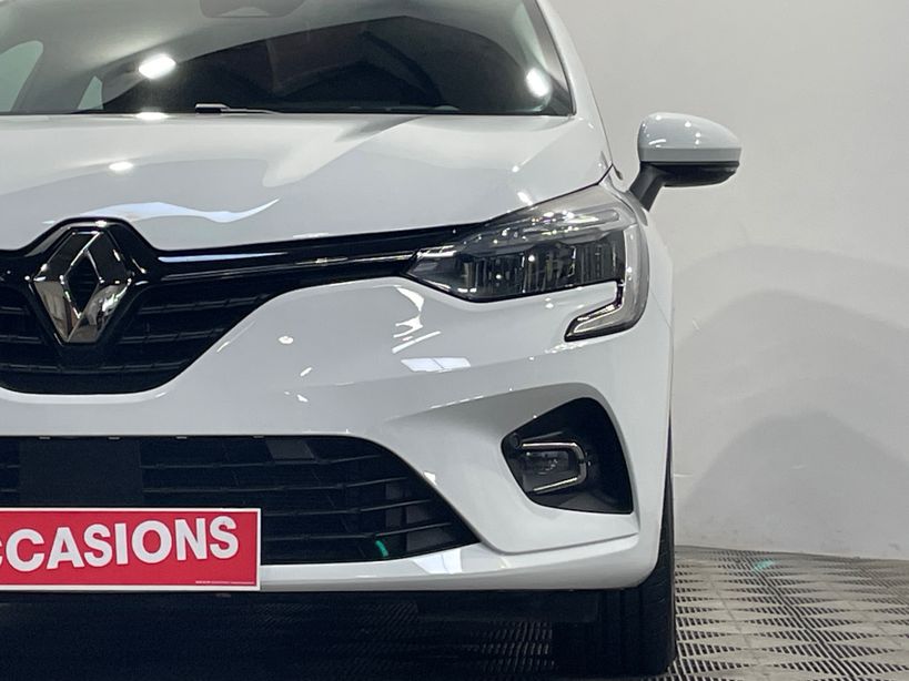 RENAULT CLIO V 2021 - Photo n°7