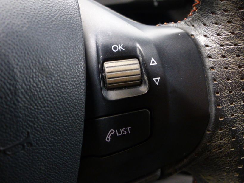 PEUGEOT 2008 2015 - Photo n°27