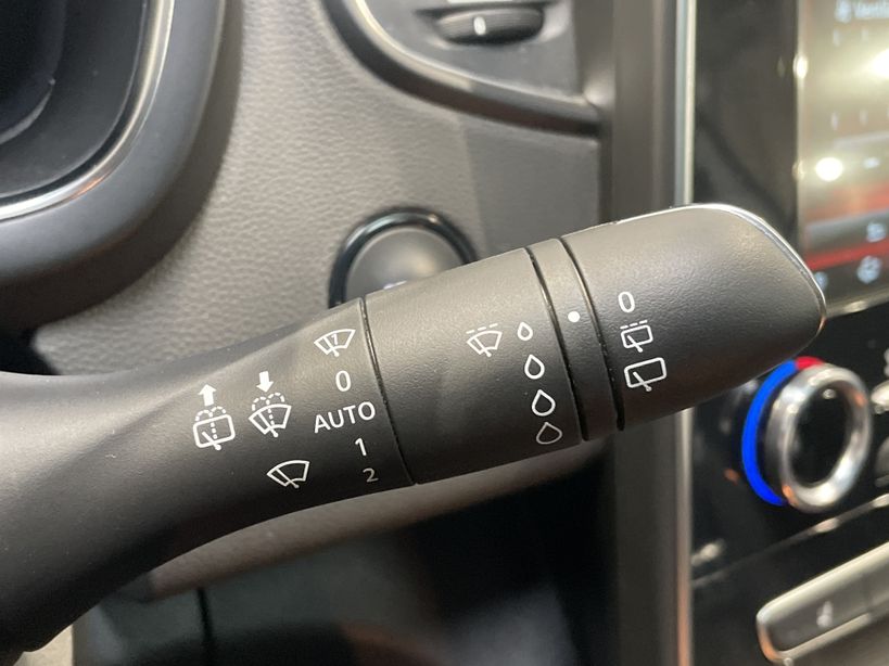 RENAULT GRAND SCENIC IV 2023 - Photo n°32