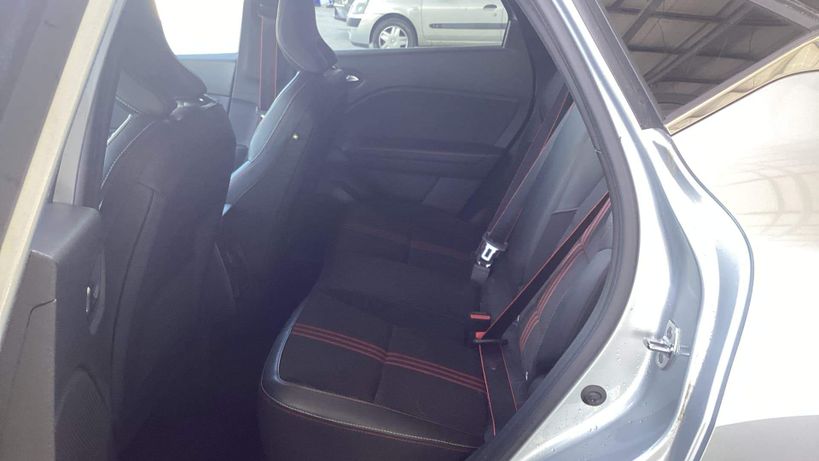RENAULT CAPTUR 2022 - Photo n°6