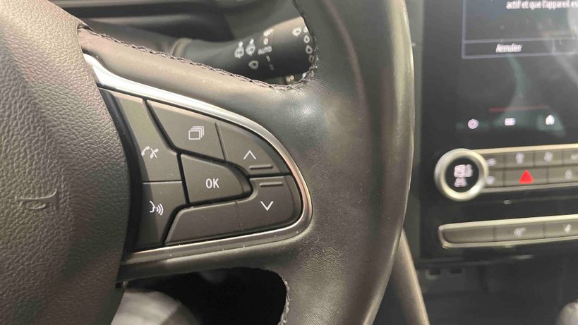 RENAULT MEGANE IV BERLINE 2021 - Photo n°22