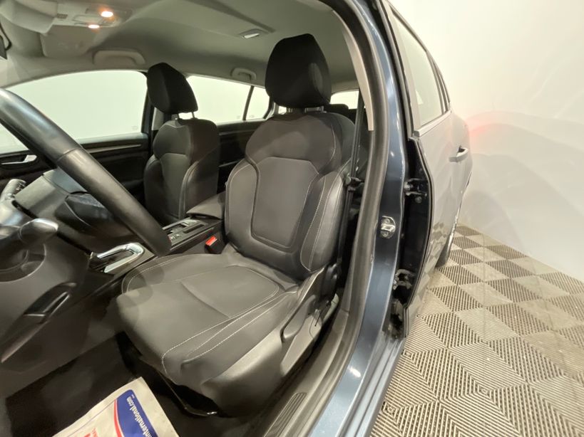 RENAULT MEGANE IV ESTATE 2021 - Photo n°9