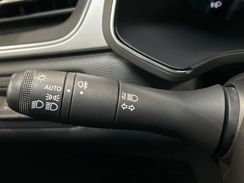 RENAULT CAPTUR 2023 - Photo n°26