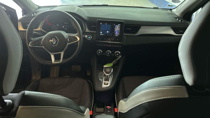 RENAULT CAPTUR 2021 - Photo n°10