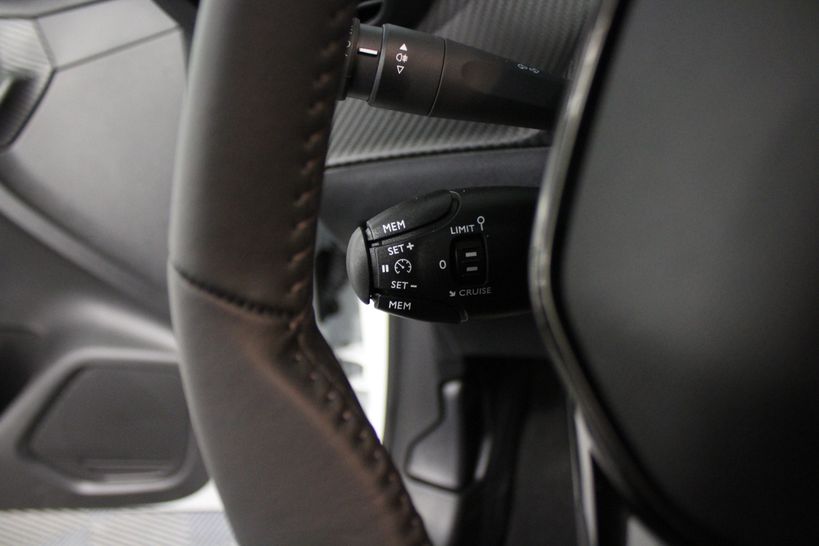 PEUGEOT 208 2022 - Photo n°19