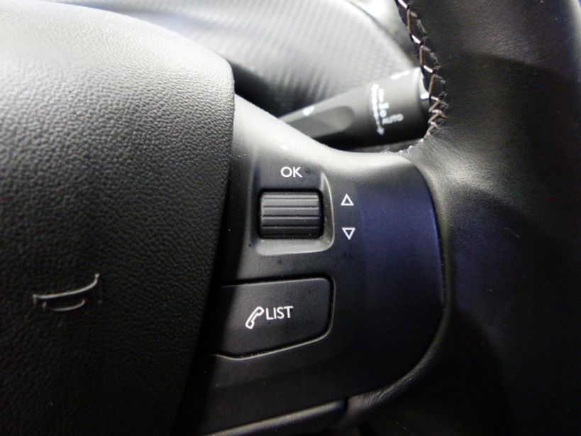PEUGEOT 2008 2019 - Photo n°18