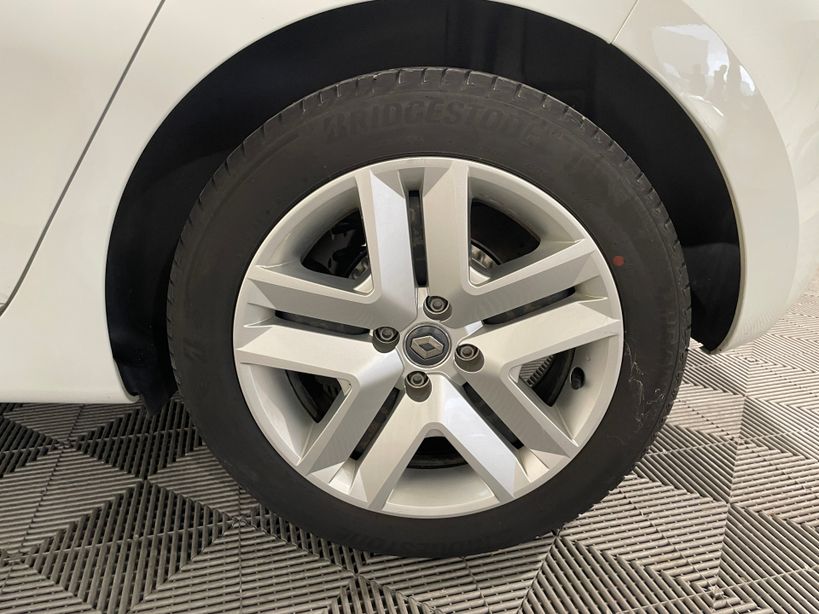 RENAULT CLIO V 2021 - Photo n°37