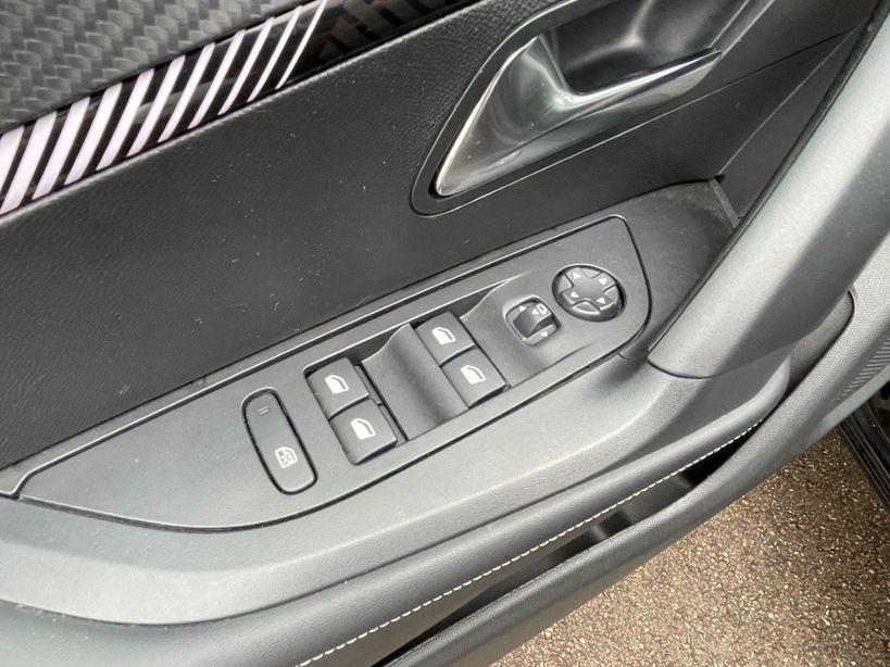 PEUGEOT 2008 2024 - Photo n°40