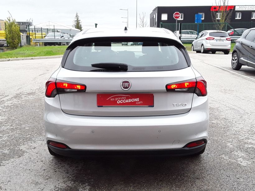 FIAT TIPO 5 PORTES 2018 - Photo n°4