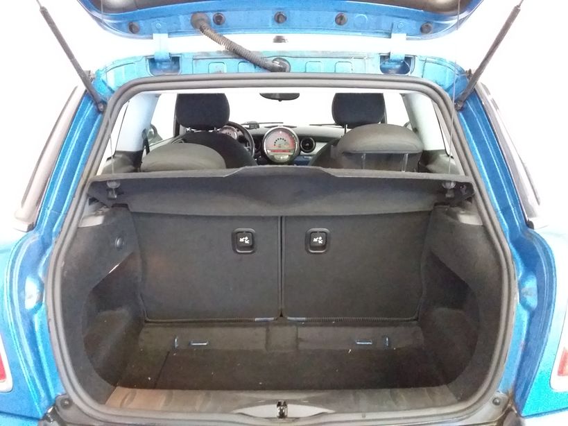 MINI HATCH R56 2010 - Photo n°10