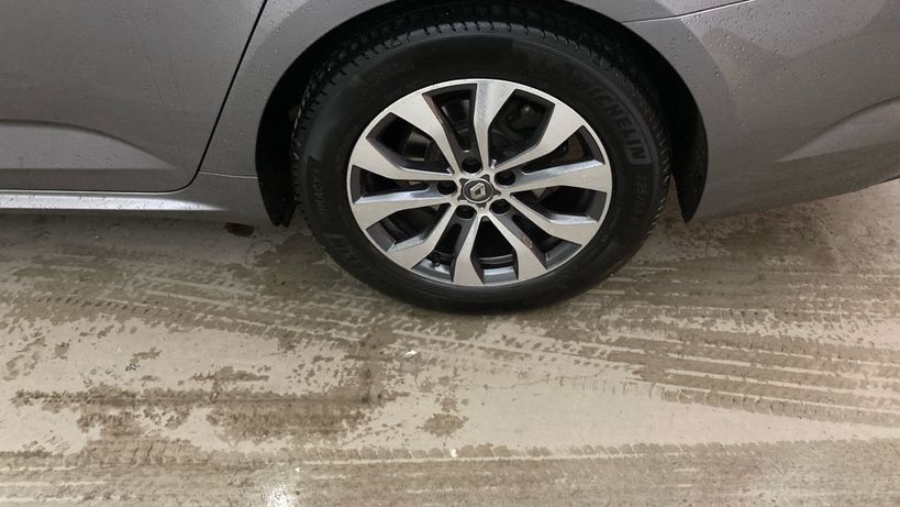 RENAULT TALISMAN ESTATE 2022 - Photo n°9