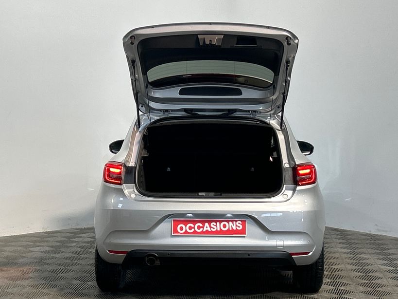 RENAULT CLIO V 2023 - Photo n°33