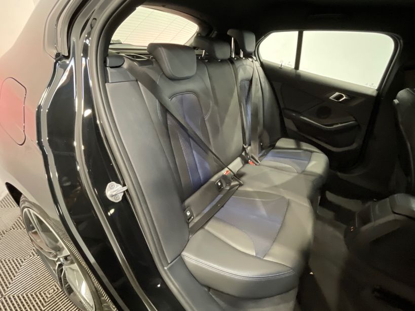 BMW SERIE 1 F40 2023 - Photo n°40