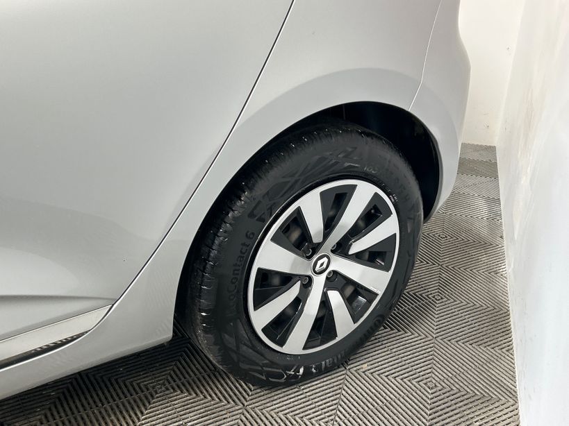 RENAULT CLIO V 2023 - Photo n°7