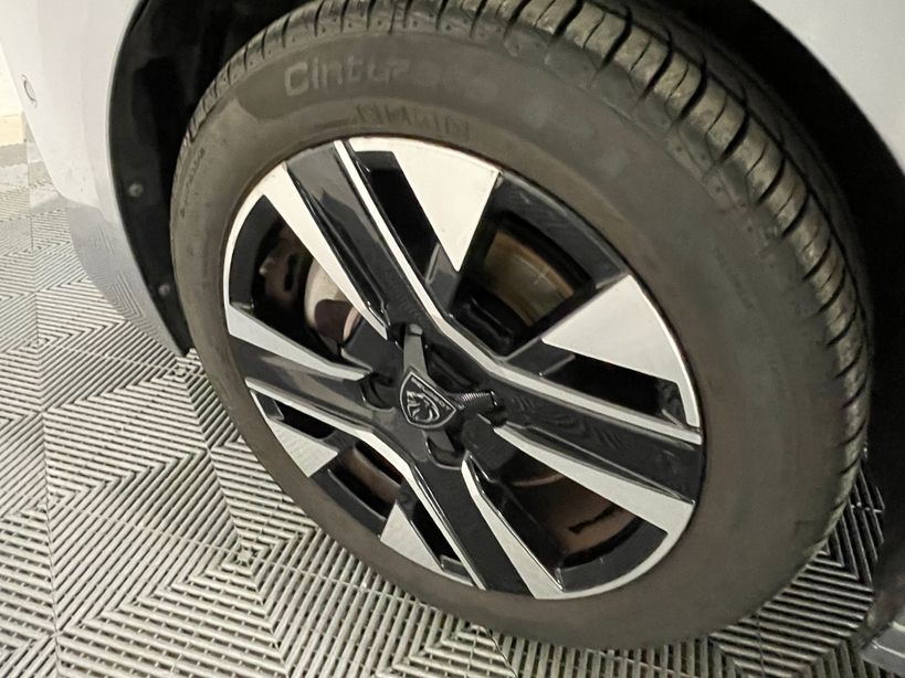 PEUGEOT 208 2024 - Photo n°5