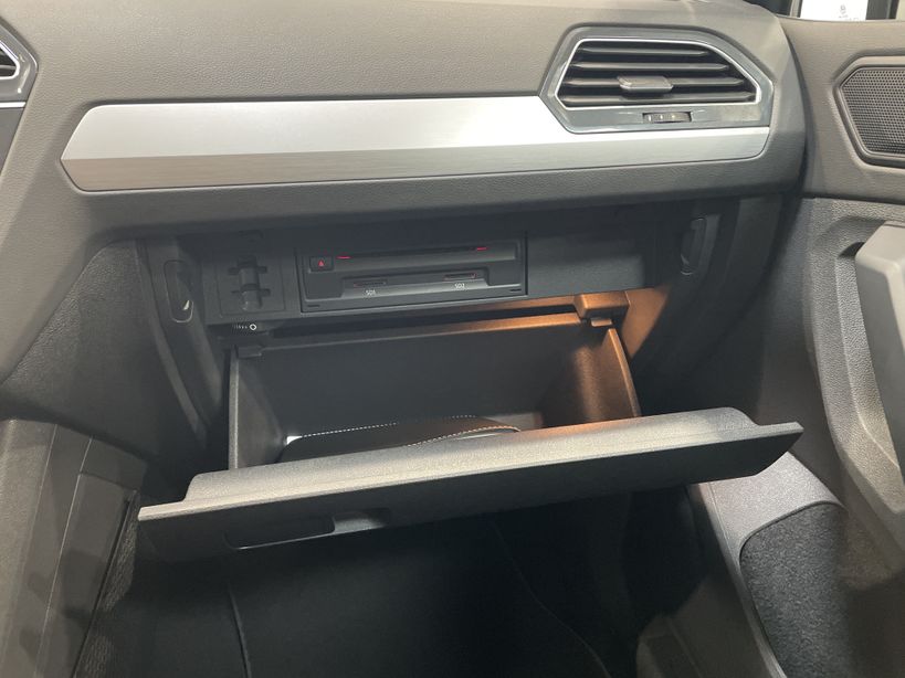 VOLKSWAGEN TIGUAN BUSINESS 2020 - Photo n°29