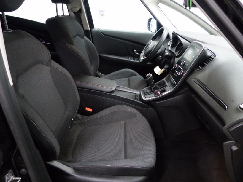 RENAULT SCENIC IV 2017 - Photo n°6
