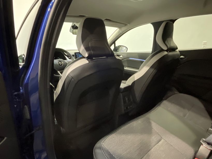 RENAULT CAPTUR 2023 - Photo n°39
