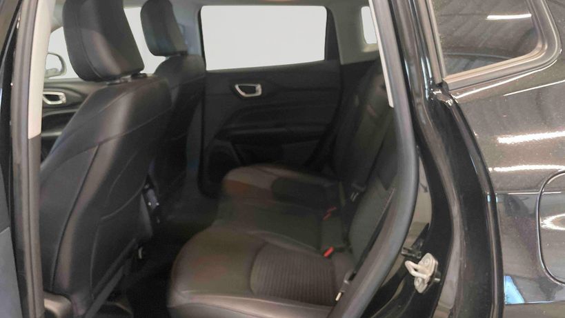 JEEP COMPASS 2023 - Photo n°9