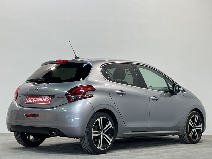 PEUGEOT 208 2019 - Photo n°3