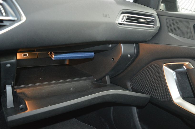 PEUGEOT 308 2014 - Photo n°24