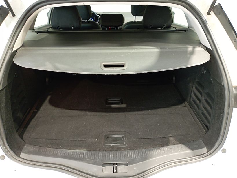 RENAULT MEGANE IV ESTATE BUSINESS 2019 - Photo n°34