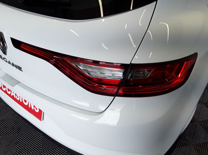 RENAULT MEGANE IV 2018 - Photo n°8