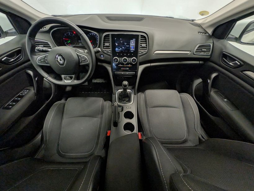 RENAULT MEGANE IV BERLINE 2022 - Photo n°21