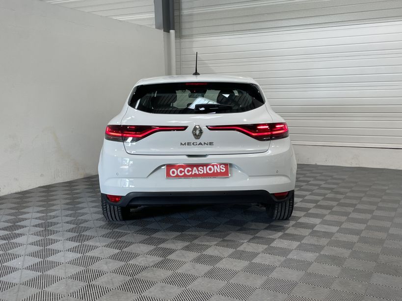 RENAULT MEGANE IV BERLINE 2021 - Photo n°6