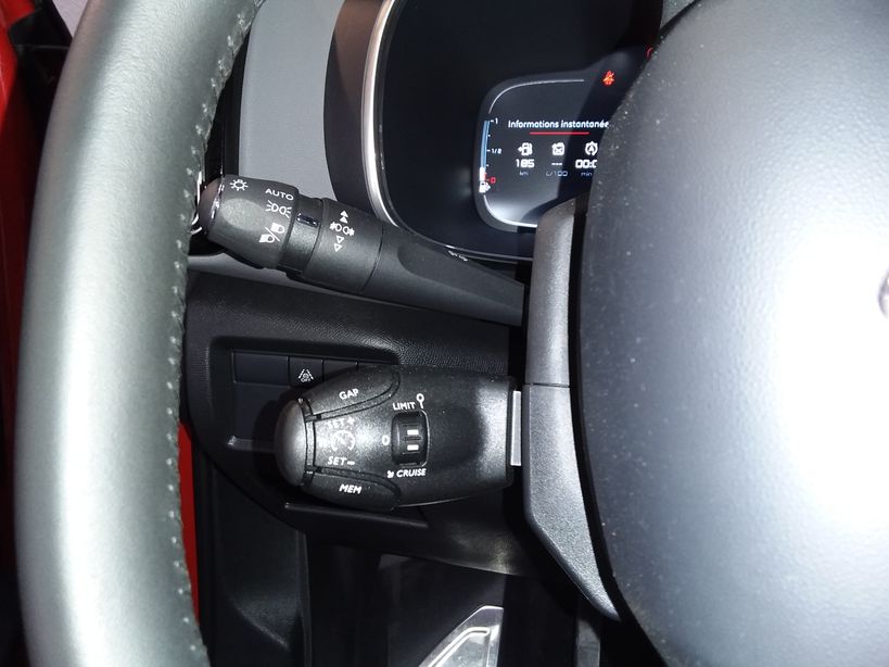 CITROEN C5 AIRCROSS 2019 - Photo n°16