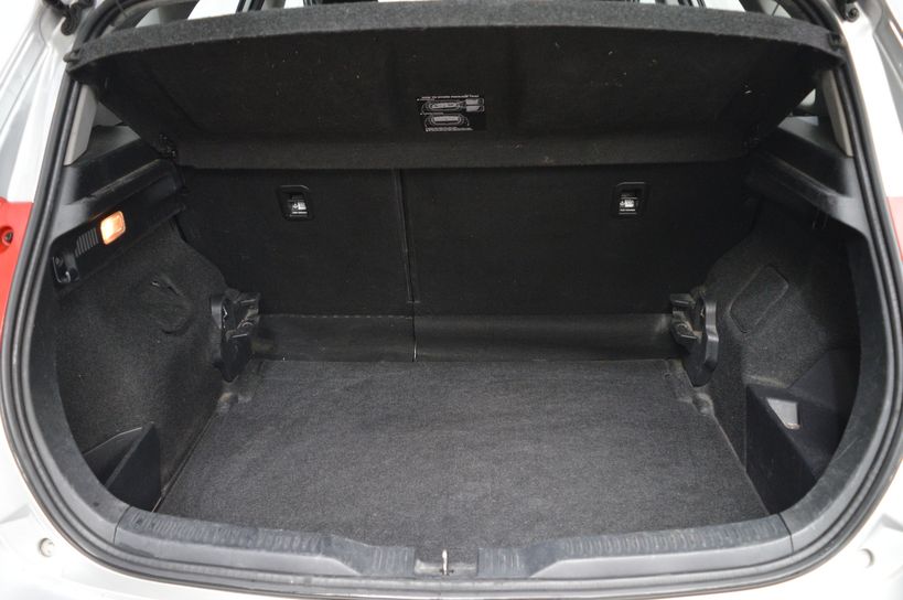 TOYOTA AURIS BUSINESS 2014 - Photo n°33