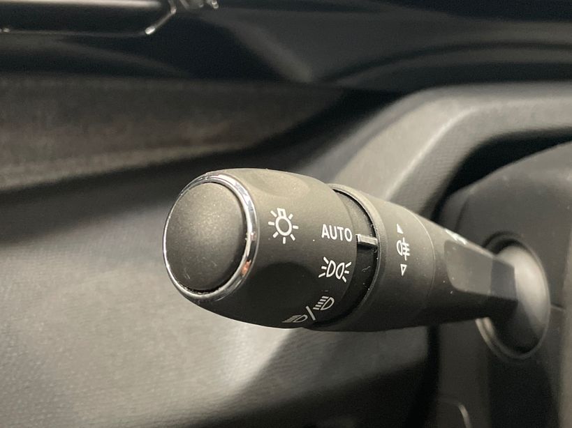 PEUGEOT 308 2023 - Photo n°32