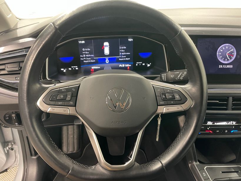 VOLKSWAGEN POLO 2023 - Photo n°11
