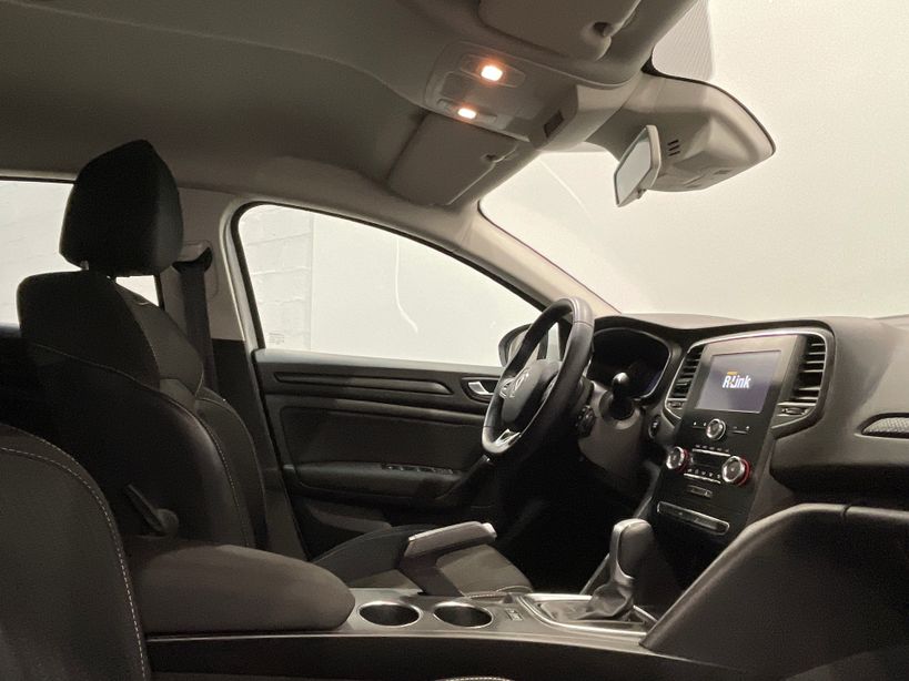 RENAULT MEGANE IV BERLINE BUSINESS 2020 - Photo n°22