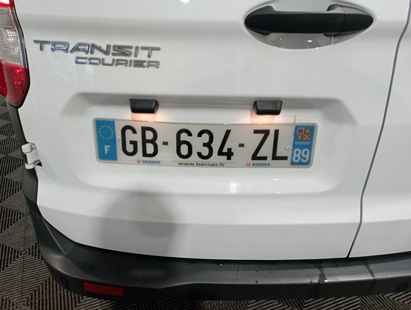 FORD TRANSIT COURIER FOURGON 2021 - Photo n°4