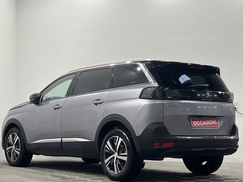 PEUGEOT 5008 2023 - Photo n°4